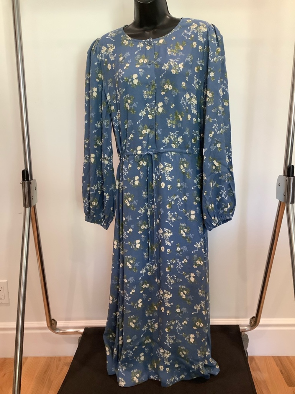 REFORMATION Lisse Midi Dress Avery Blue Floral Print Size 10 - Picture 2 of 14